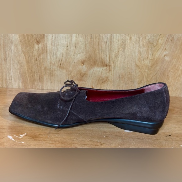 Salvatore Ferragamo Sport Women’s 8.5 Brown Suede Tied Square Toe Loafers Flats - Picture 2 of 9